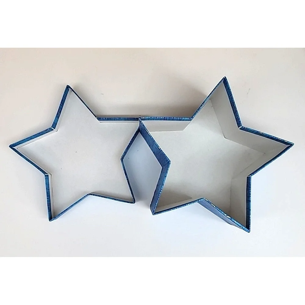Lot Of 5 Decorative Christmas Gift Boxes-Stars-Snowflake-Pincone-Cheers